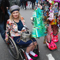 Thumb nyc easter hat parade 12